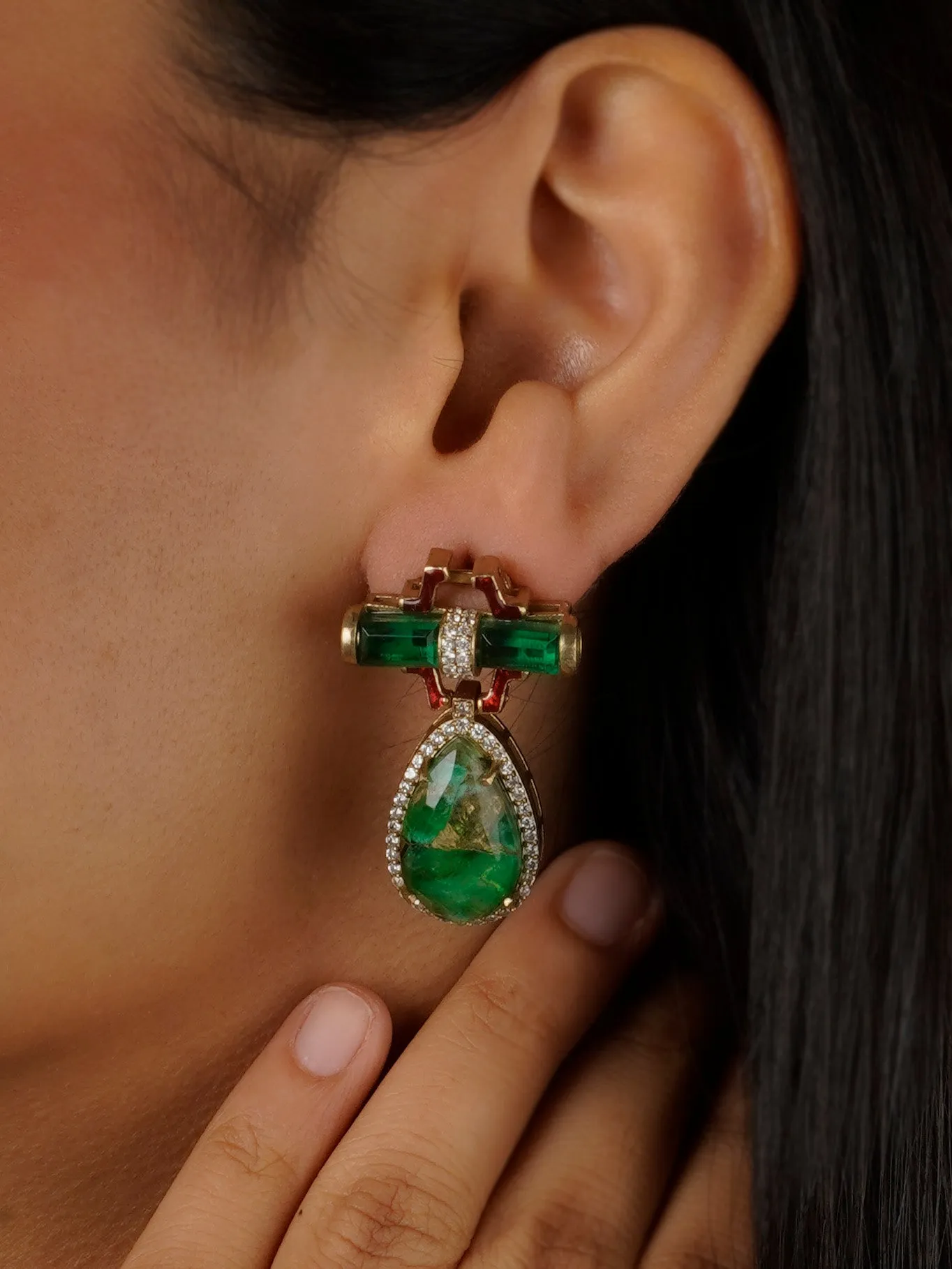 Green Color Gold Plated Contemporary Necklace Set - CC-S21GRA