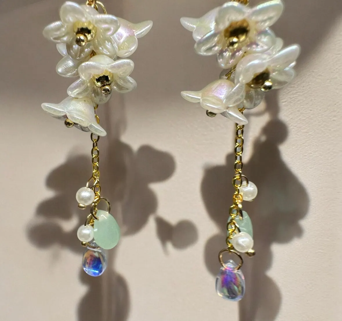Whimsical - Lily of the valley pearls bead chain earrings